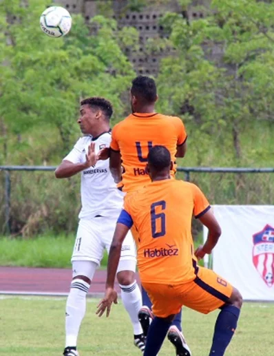 Clubes punteros LDF se enfrentan mañana