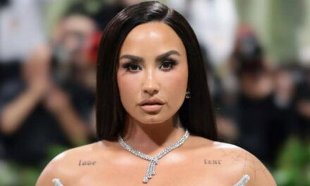 Demi Lovato anuncia su noveno portafolio de estudio «It no es tan profundo»