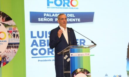 Abinader afirma que la nueva ley hará que el compra sabido sea más inclusivo
