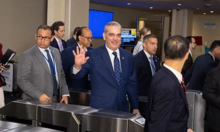 Abinader llega a Nueva York para participar en el debate de la ONU