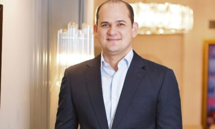 Adolfo Pérez de León: capacitación, dirección y liderazgo en política dominicana