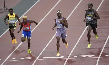 Alexander Ogando logra avanzar a la final de los 200 metros en Mundial Atletismo Tokio