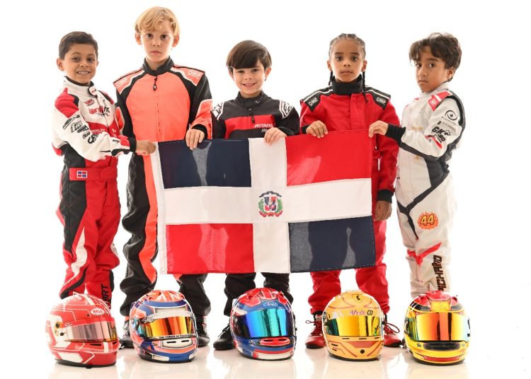 Cinco jóvenes dominicanos para competir en el Campeonato Mundial de Karting de Tilottston T4