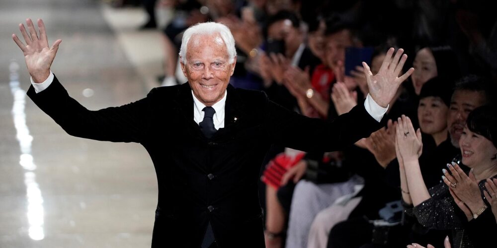 El testamento de Armani impone la saldo graduado del colección