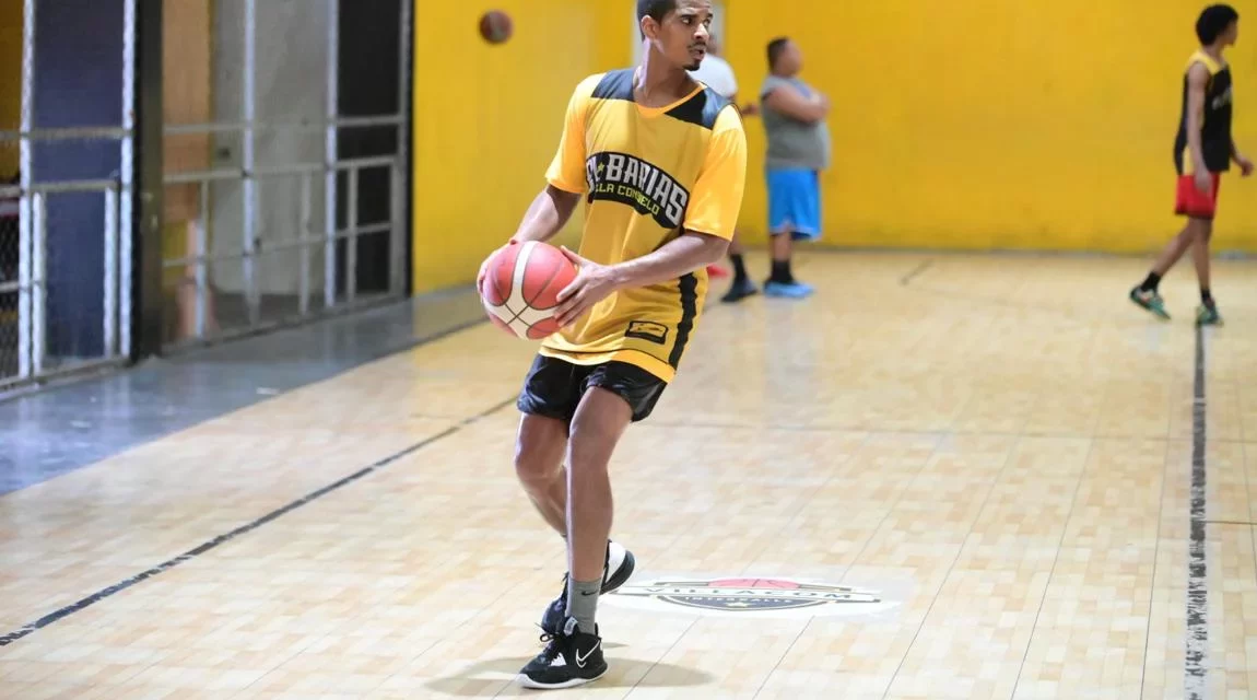 Sosa se integra prácticas Club Rafael Barias