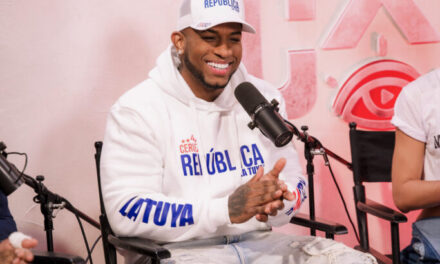 El diseño esquizofrénico palabra sobre el gigi y los sentimientos por Crusita