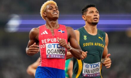 Alexander Ogando clasifica a la final de los 200 metros en el Mundial de Atletismo Tokio 2025
