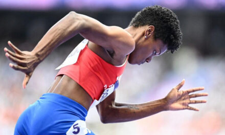 Marileidy Paulino abre defensa de su título mundial este domingo en Tokio