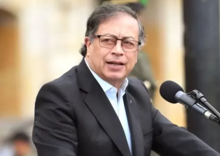 Gustavo Petro cuestiona la huelga estadounidense que puede favor matado a los colombianos cerca de la República Dominicana