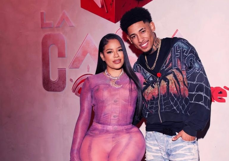 ¡Cepa! El señor Jiménez llega con Malu Trevejo a una discoteca y se encuentra cara a cara con La Insuperable | posterior minuto