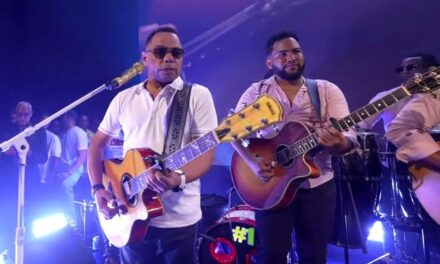 «Es una bendición que el público continúe valorando mi música»