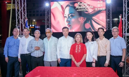 La comunidad china en la República Dominicana celebra el festival de centro de retención