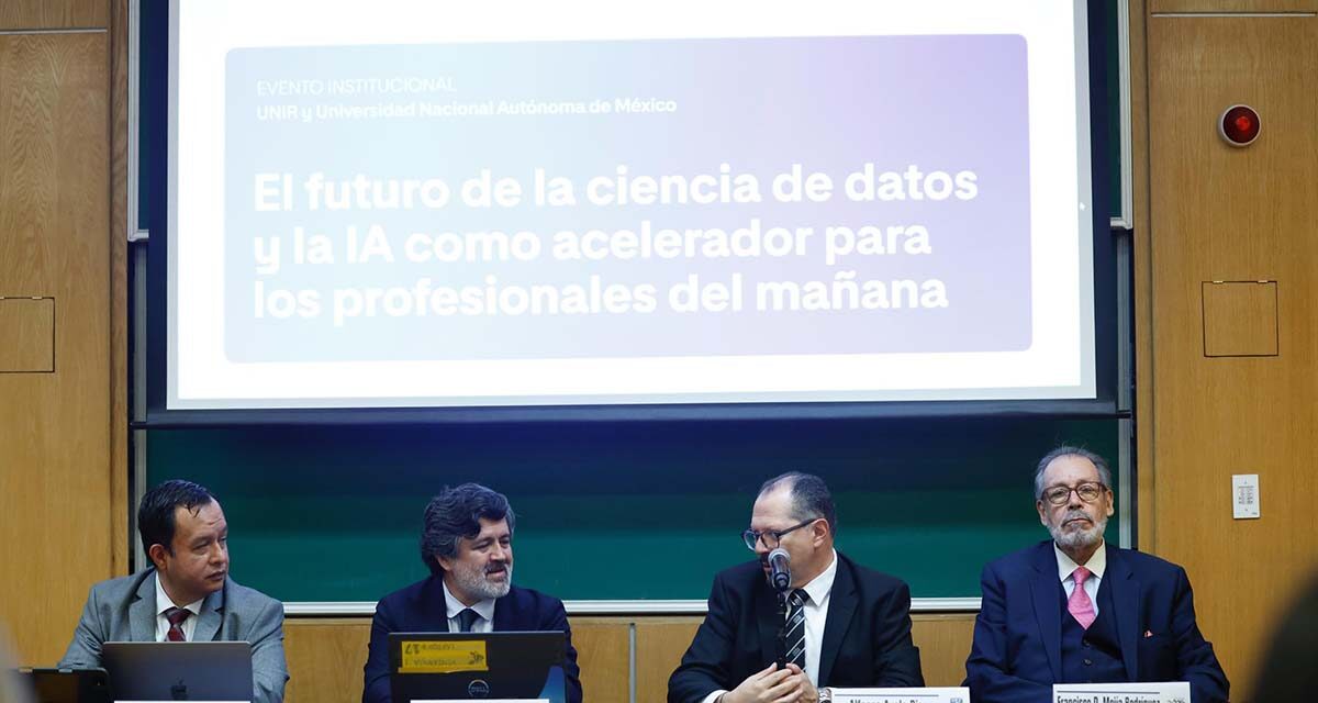 Según el referencia, la demanda de expertos en IA crece 95 % en México.