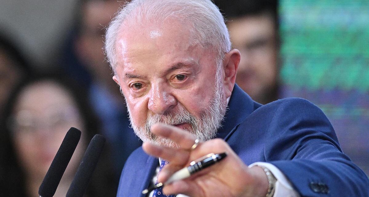 Lula envía un tesina de ley para regular a los gigantes tecnológicos al Congreso