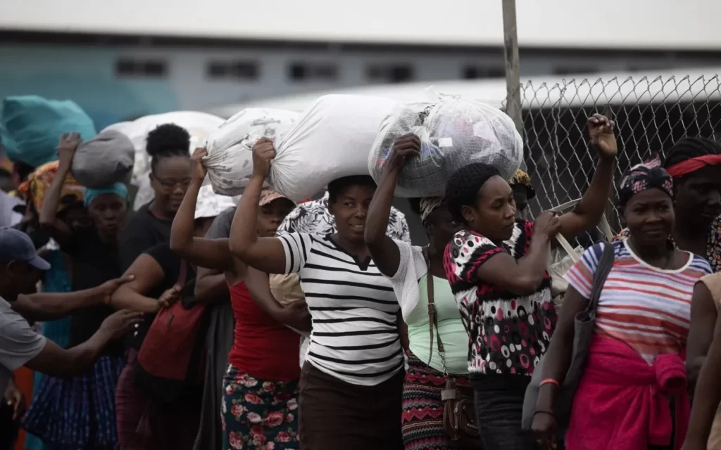 Más de 115,000 haitianos indocumentados abandonan voluntariamente la República Dominicana en 2025