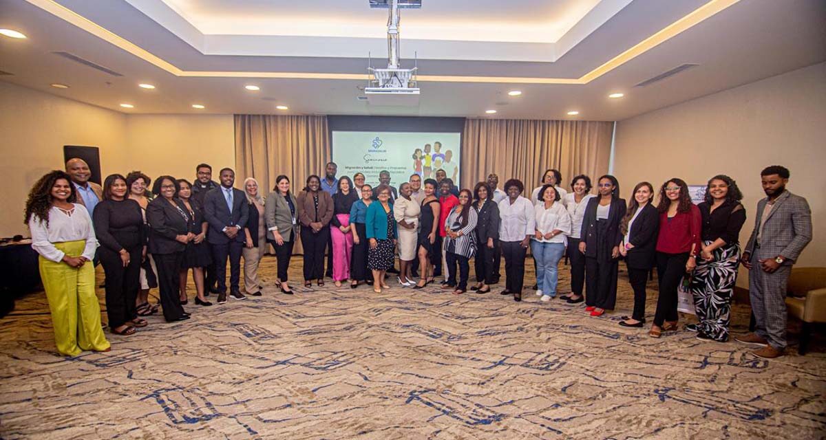 Obmica promueve el debate sobre la migración y el derecho a la vigor en la República Dominicana