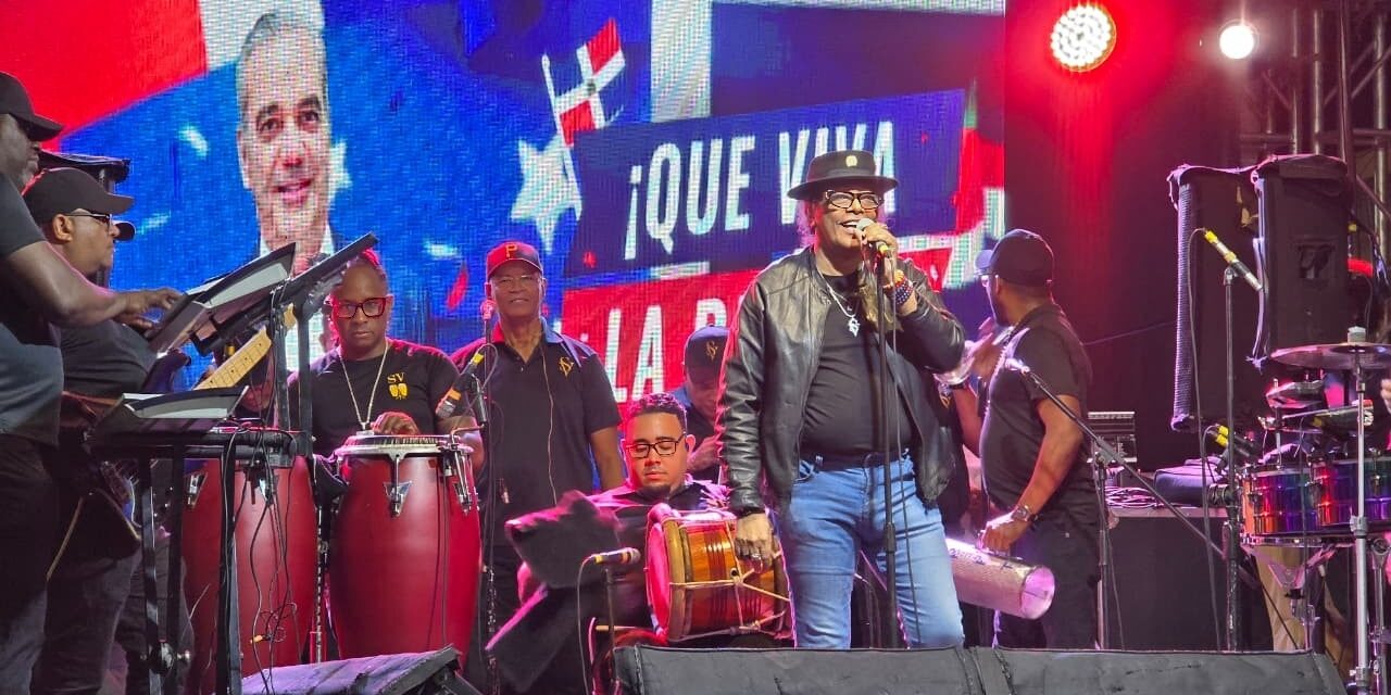 ¡Viva la estado! Lleno de orgullo y música