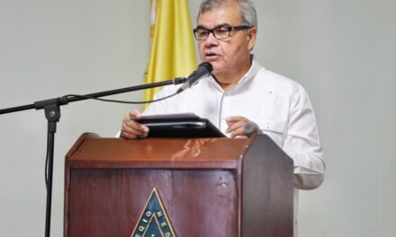 Deterioro de la denuncia de Senén Caba de los hospitales y la privatización del sistema de lozanía