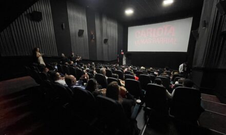 Carlota La mayoría del vecindario barre la taquilla y marca un hito