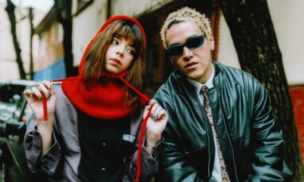 Regreso musical bratty con Barry B