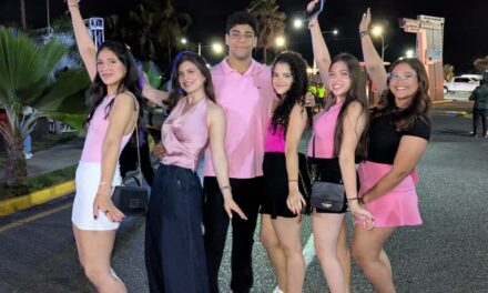 Santo Domingo se viste en rosa y brillo para acoger Omar Courtz