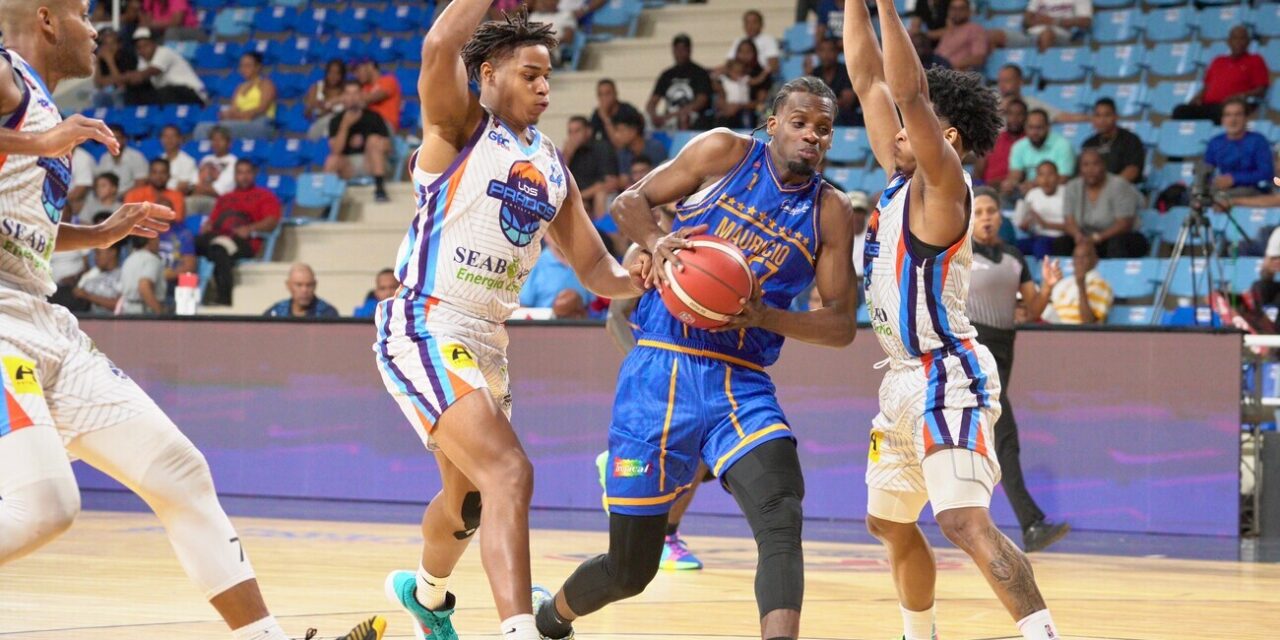 Los Suero guían al Mauricio Báez a un cerrado triunfo sobre Los Prados