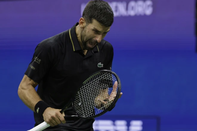 Djokovic se mete con la multitud del US Open y alivio a 11-0 contra Fritz para alcanzar las semifinales