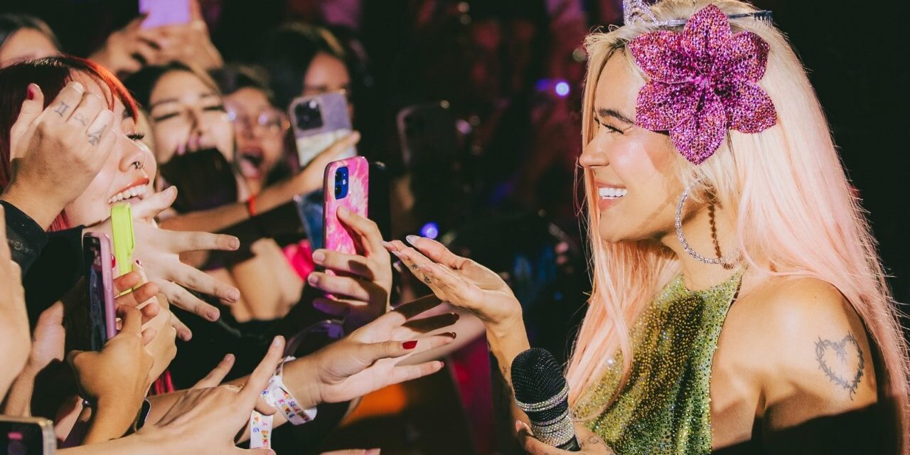 Karol G satisfecho de ritmo latino El resto de la NFL
