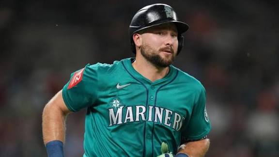 Cal Raleigh rompe récord de jonrones para bateador ambidiestro e iguala marca de Ken Griffey Jr.