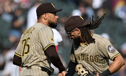Jonrón de Fernando Tatis Jr. acerca a Padres a la postemporada