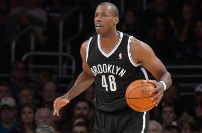 Jason Collins, primer ludópata abiertamente gay en la NBA, recibe tratamiento por un tumor cerebral