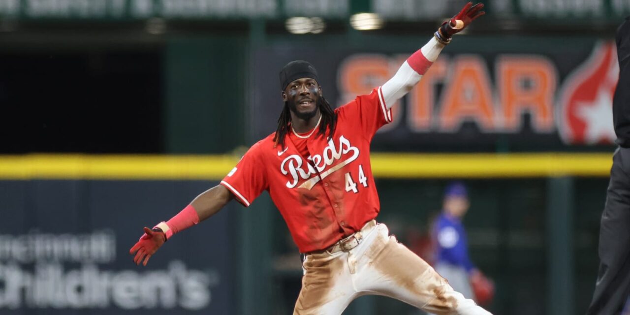 Rojos barren a los Cachorros y toman control del tercer Comodín