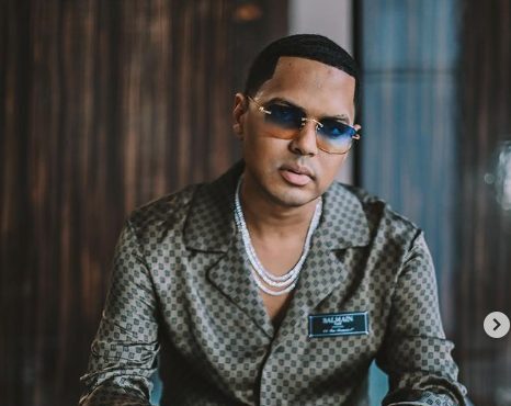 Santiago Matías sube a 20 participantes de la casa de Alofoke 2