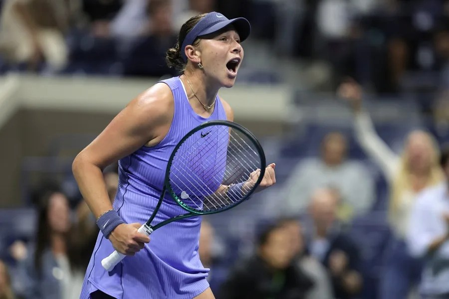 Anisimova doblega a Naomi Osaka y disputará la final del Abierto de Estados Unidos con Sabalenka