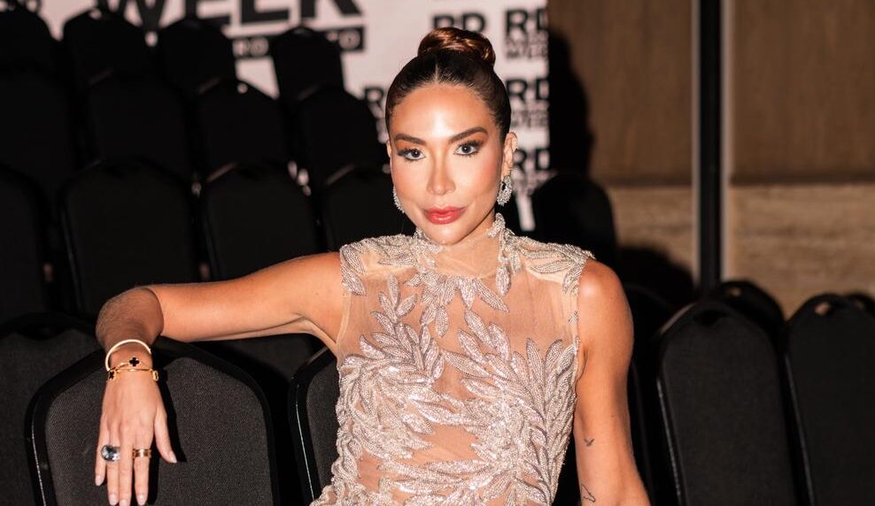 Gabi Desangles quiere que la controversia con los miembros del «juego de damas» llegue a su fin