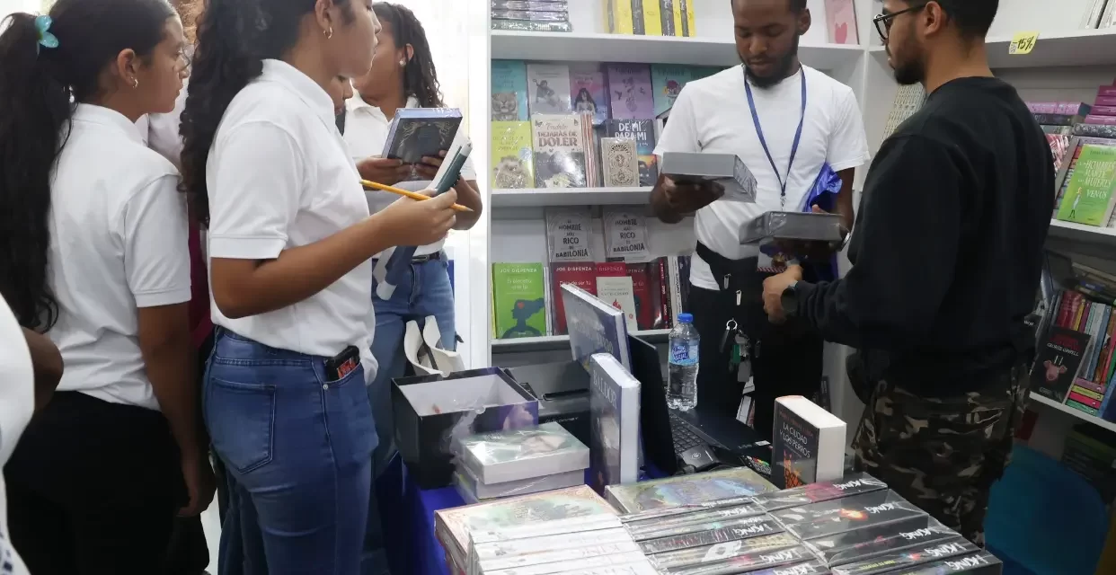 Los vendedores de libros celebran el progreso en los hábitos de leída