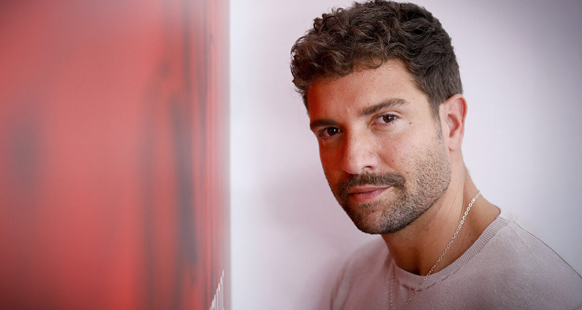 Pablo Alborán interpretó en el distintivo merengue su éxito «quién»