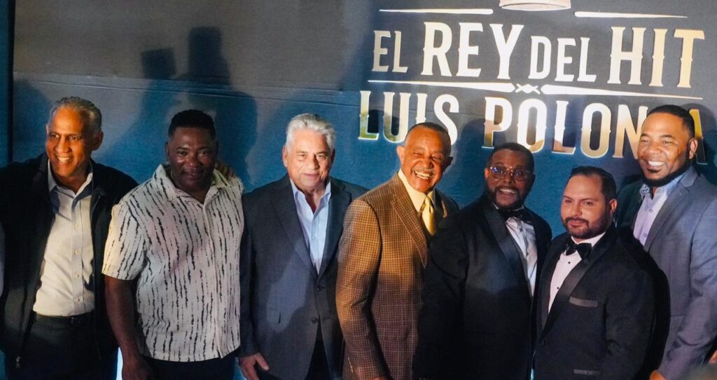 Leyendas del deporte y personalidades de la vida pública acompañan a Luis Polonia en la Gala Premier de su película - Noticias hoy en República Dominicana | Último minuto