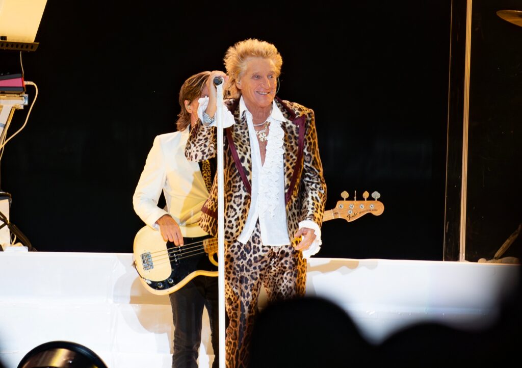 Rod Stewart, leyenda del rock, se despidió por todo lo alto de los escenarios dominicanos - Noticias de hoy en República Dominicana | último minuto