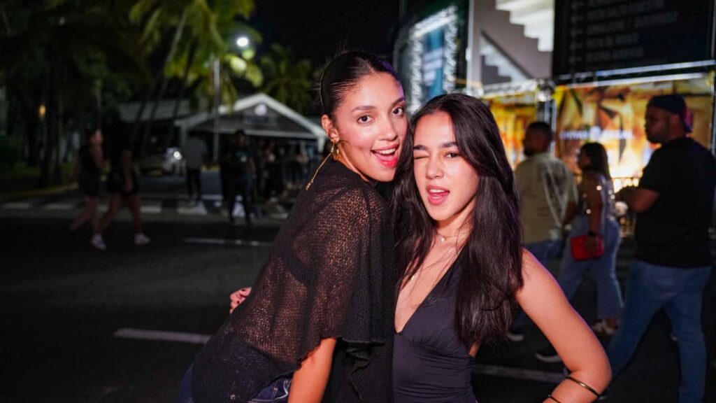 Fanáticos "bajaron hasta el fondo" en concierto de Wisin y Jowell & Randy - Noticias de hoy en República Dominicana | último minuto