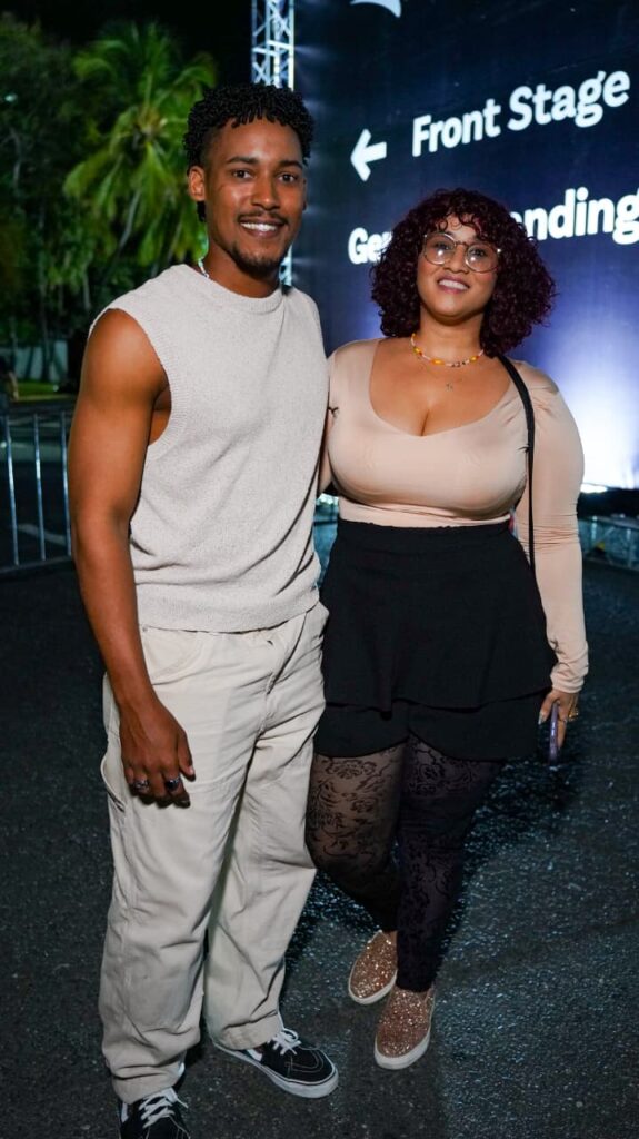 Fanáticos "bajaron hasta el fondo" en concierto de Wisin y Jowell & Randy - Noticias de hoy en República Dominicana | último minuto