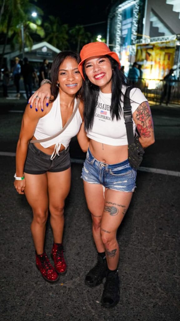 Fanáticos "bajaron hasta el fondo" en concierto de Wisin y Jowell & Randy - Noticias de hoy en República Dominicana | último minuto