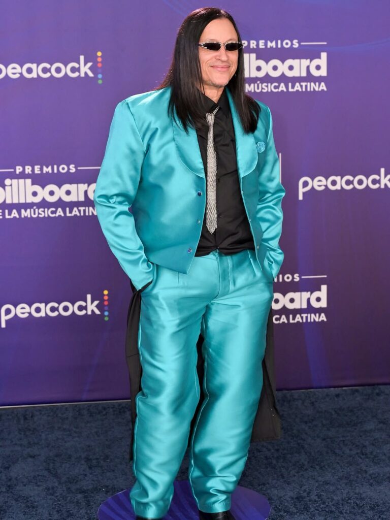 Celebridades brillan en la alfombra de los Premios Billboard 2025 – Noticias de hoy en República Dominicana | último minuto