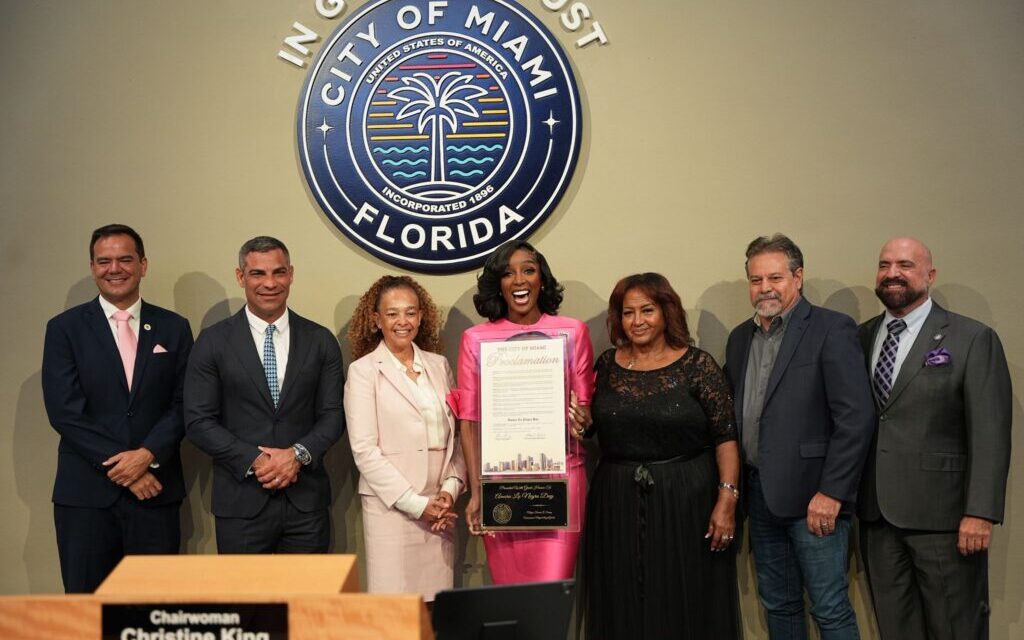 Declaran el 9 de octubre “Día de Amara La Negra” en Miami
