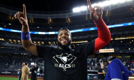 Con el bate encendido, Vladimir Guerrero Jr. cambia la historia de los Azulejos