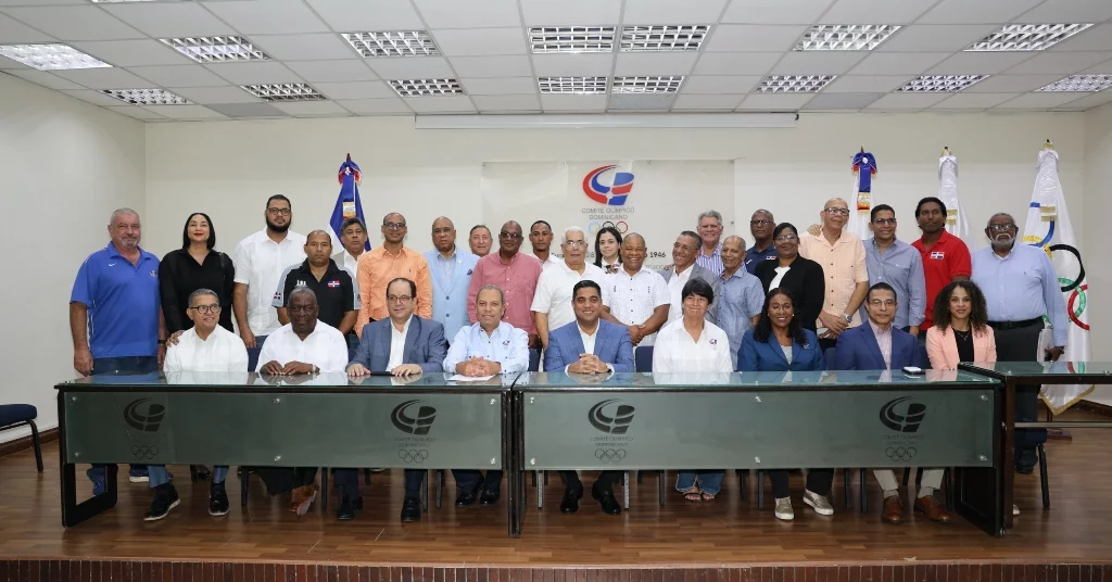 Entregan 150 millones para preparación atletas