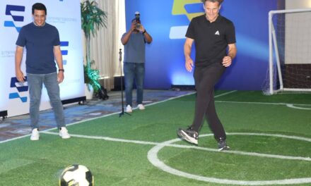 Diego Forlán resalta el avance del fútbol dominicano