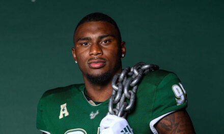 Dominicano Bayron Matos firma con el equipo de prácticas de los Indianapolis Colts