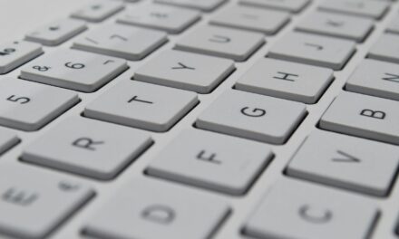 Asamblea de la SIP advierte sobre creciente hostilidad y ataques contra el periodismo