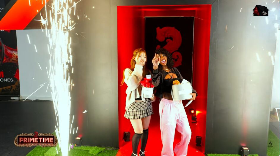 Bibi y La Benítez visitan a Jlexis en La Casa de Alofoke 2